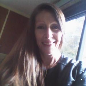 Meet your Posher, Traci